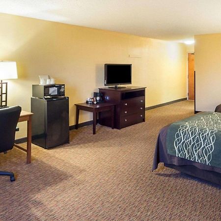 Comfort Inn Near Medical Center Мишен Экстерьер фото