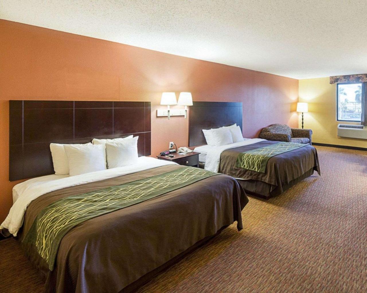 Comfort Inn Near Medical Center Мишен Экстерьер фото